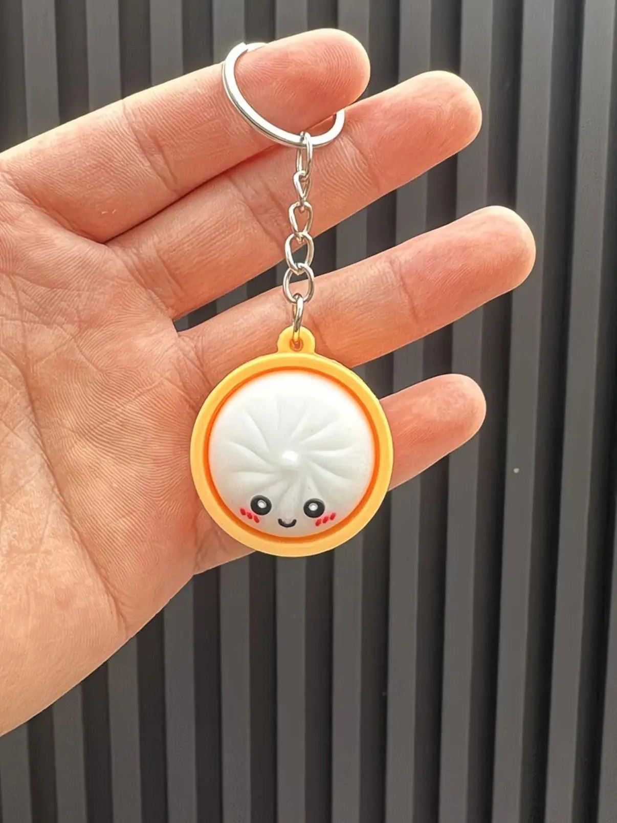 Porte-clés « Mystery Bun » de dumdumsquishys – 1/6 pièces, jouet souple mignon au hasard